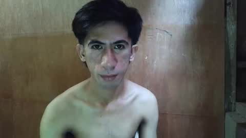 hairyhugecock_22 online show from December 3, 12:29 am