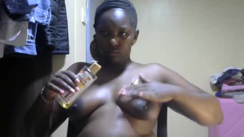 hairypussybigassy001 online show from January 15, 1:09 pm