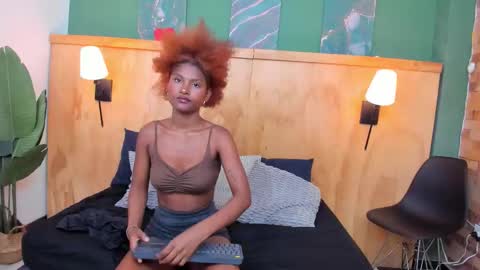 Halley Lorens online show from October 23, 7:12 pm