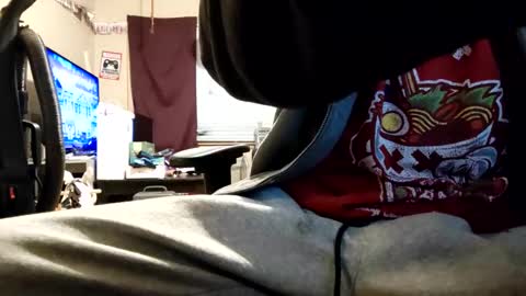 Snapshot of halo3489 chatting on January 13, 11:52 am halo3489 online show from January 13, 11:52 am