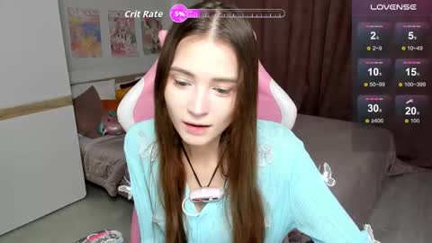 Snapshot of hana_flo chatting on November 28, 2:20 pm Hana online show from November 28, 2:20 pm