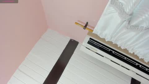 hanaahquinn online show from February 27, 11:41 am