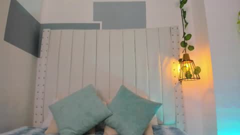 Snapshot of hanah_gray chatting on October 13, 11:10 am hanah_gray online show from October 13, 11:10 am