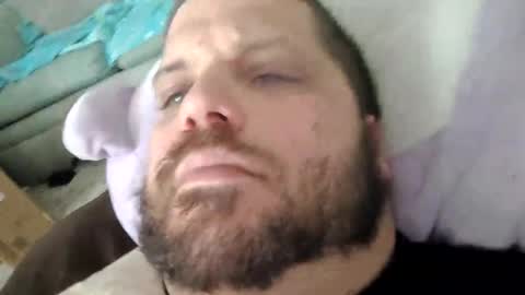 handsomedaddy198923 online show from September 23, 4:10 pm