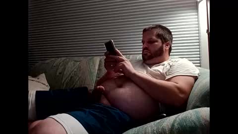 handsomedaddy198923 online show from October 6, 5:27 am