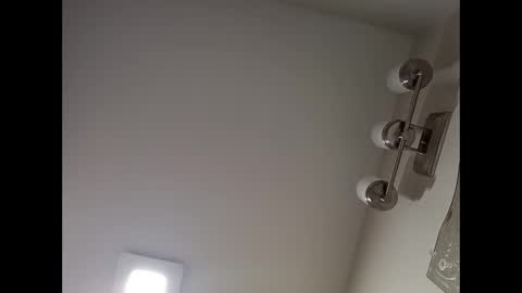 handsomedaddy198923 online show from November 6, 8:37 am