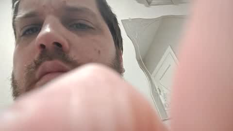 handsomedaddy198923 online show from November 7, 9:09 am