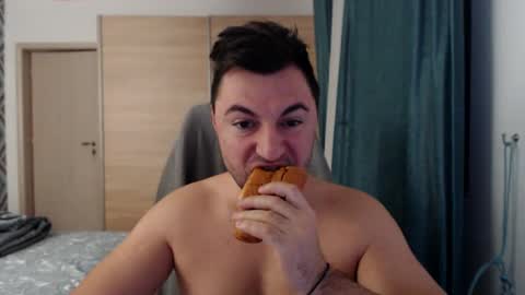 HankMalone online show from December 16, 4:34 am