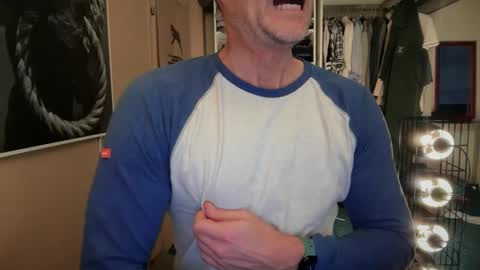 hanky online show from January 19, 4:04 pm