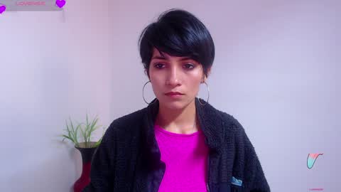 Sara online show from January 4, 5:16 pm