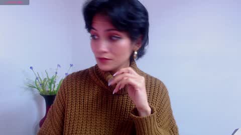 Sara online show from February 5, 8:04 pm