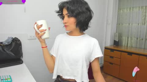 Sara online show from September 17, 4:19 pm