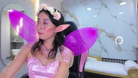 Snapshot of hanna_cutte_ chatting on October 31, 7:48 pm Hanna online show from October 31, 7:48 pm