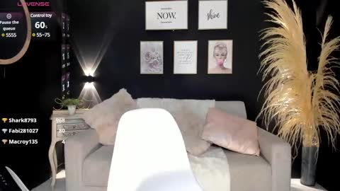 Snapshot of hanna_fost chatting on March 11, 1:56 pm im Hanna online show from March 11, 1:56 pm