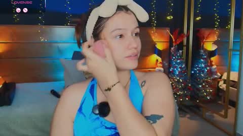 Hanna online show from November 27, 9:39 pm