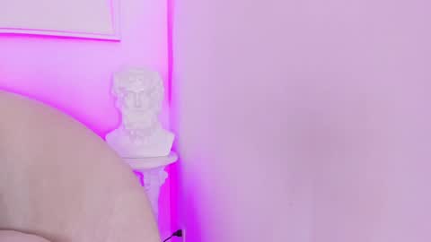 Hanna online show from January 23, 2:02 am