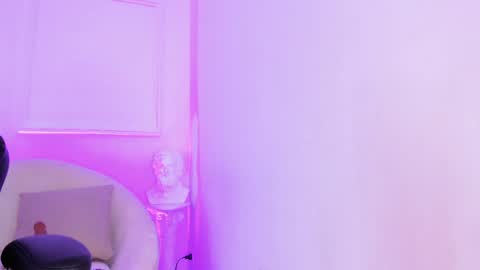 Hanna online show from January 30, 9:04 pm