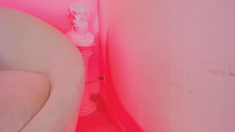 Hanna online show from March 7, 11:38 pm