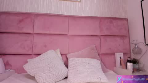  Hanna  online show from October 9, 3:26 am