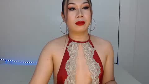 Hannah online show from February 19, 2:55 am