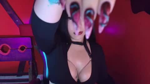 Hanna online show from September 14, 2:49 pm