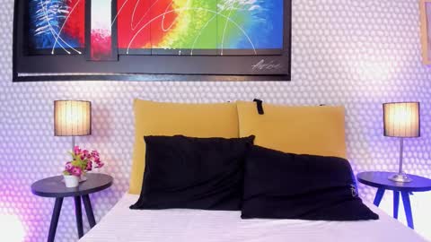 Hanna online show from November 1, 3:52 am