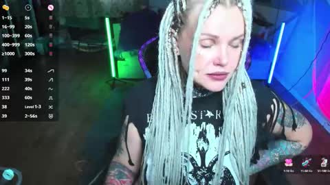 Hannah online show from October 13, 7:52 am