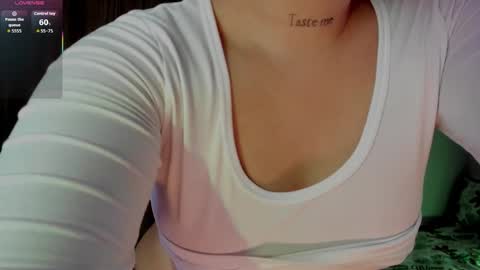 Hannah online show from September 30, 6:57 pm