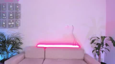 Hannah online show from November 23, 9:47 pm