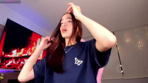 Hannah online show from January 5, 11:22 pm