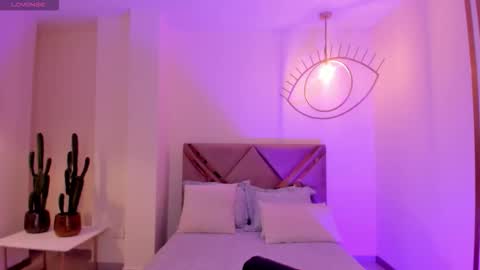 Snapshot of hannahjamesx chatting on October 3, 6:49 pm HANNAH J online show from October 3, 6:49 pm