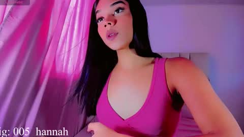 Snapshot of hannahsmit_ chatting on September 9, 8:30 pm hannahsmit_ online show from September 9, 8:30 pm