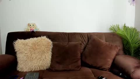 HannSoto online show from October 25, 2:24 pm