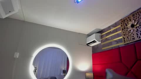 HANNY online show from March 4, 11:40 am