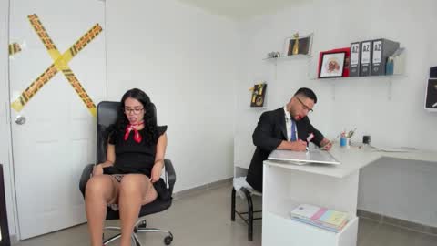 Happer Quinn  Mr Hale online show from December 1, 5:51 pm