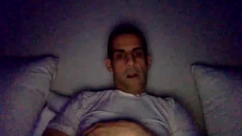 Snapshot of happy2334 chatting on October 30, 10:16 am skysky6969 online show from October 30, 10:16 am