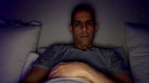 Snapshot of happy2334 chatting on November 8, 2:17 pm skysky6969 online show from November 8, 2:17 pm