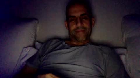 Snapshot of happy2334 chatting on November 15, 2:13 pm skysky6969 online show from November 15, 2:13 pm