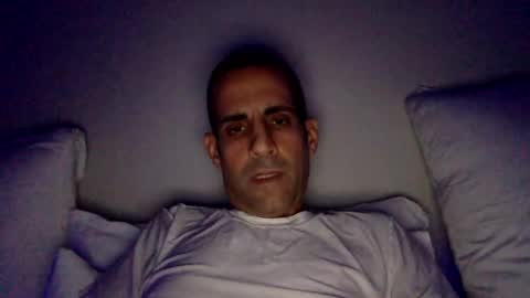 Snapshot of happy2334 chatting on November 16, 3:28 pm skysky6969 online show from November 16, 3:28 pm