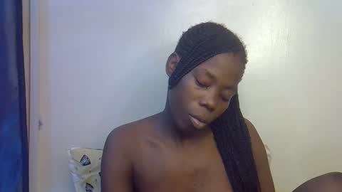 happy_kienyeji online show from November 28, 10:23 pm