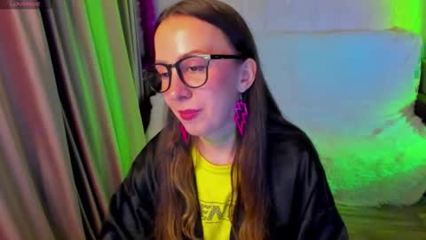 Stephanie online show from November 27, 5:37 pm