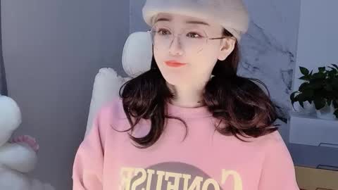 Snapshot of happysweetie168 chatting on December 23, 4:01 am Daisy online show from December 23, 4:01 am