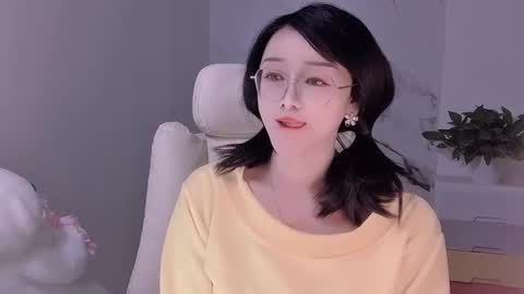 Snapshot of happysweetie168 chatting on January 20, 7:04 am Daisy online show from January 20, 7:04 am