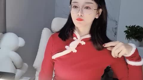 Snapshot of happysweetie168 chatting on February 22, 4:51 am Daisy online show from February 22, 4:51 am