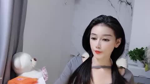 happysweety1688 online show from October 25, 5:30 pm