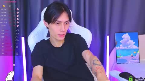 Mark online show from November 29, 9:40 pm