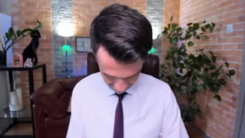 Steve online show from February 13, 1:48 pm