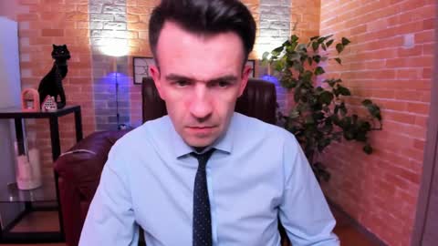 Steve online show from February 15, 2:44 pm