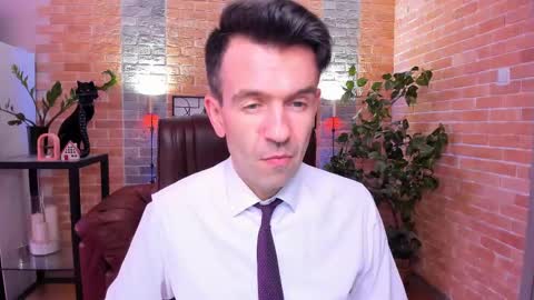 Steve online show from February 17, 2:04 pm