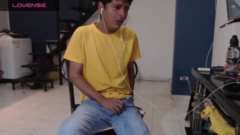 Andres Dean online show from February 19, 9:03 pm